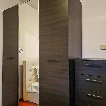 Cozy 2-bedroom With Parking In Old By Flat Mаnager Apartment Bansko
