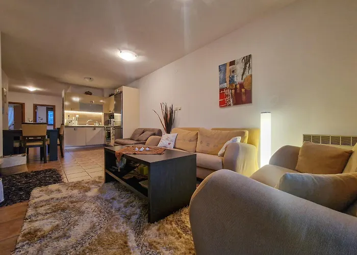 Apartment Cozy 2-bedroom With Parking In Old By Flat Mаnager Bansko